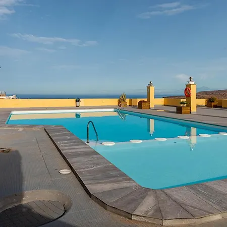 Lightbooking Playa De Amadores La Concha * Puerto Rico (Gran Canaria)